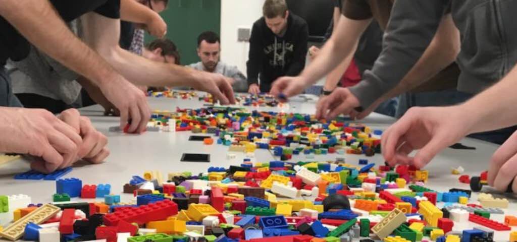 Lego® Serious Play®: sviluppare le capacità attraverso il gioco serio